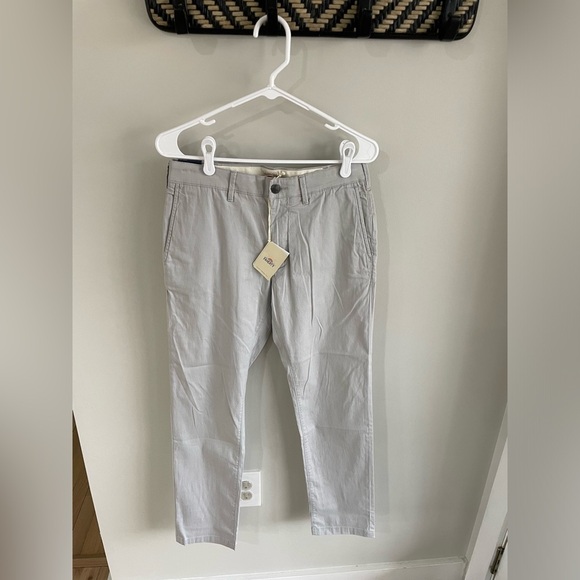 Faherty Island Life Men’s Chino Pants - Light Grey - Size 28 - Picture 7 of 12